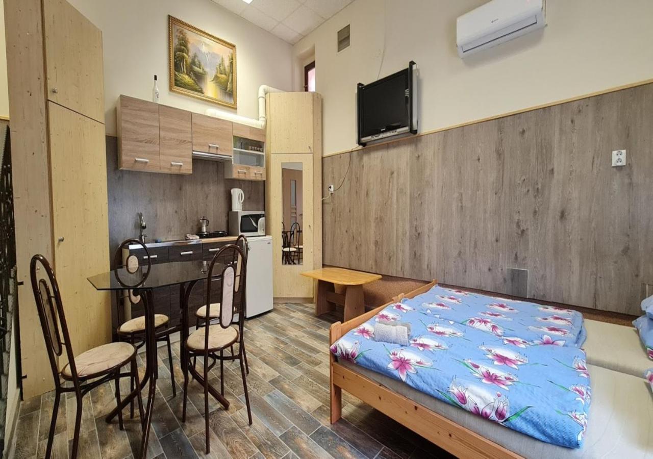 Harkány Oazis Apartman מראה חיצוני תמונה