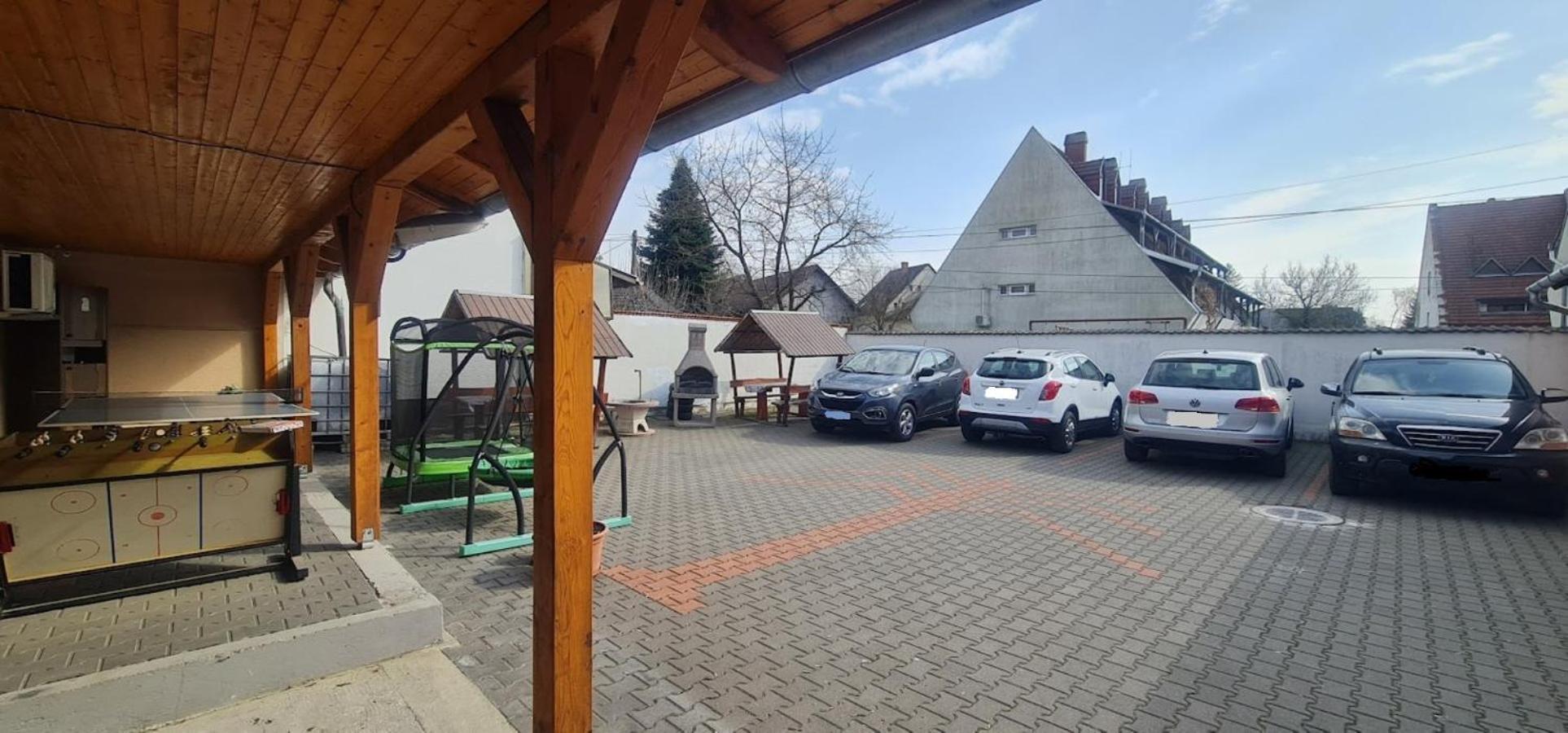 Harkány Oazis Apartman מראה חיצוני תמונה
